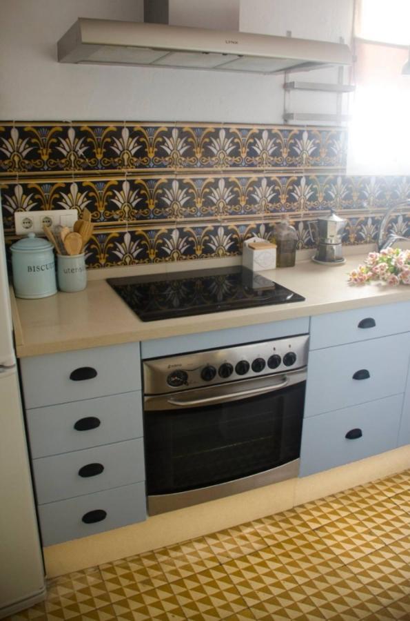 Apartamentos San Hiscio طريفة المظهر الخارجي الصورة